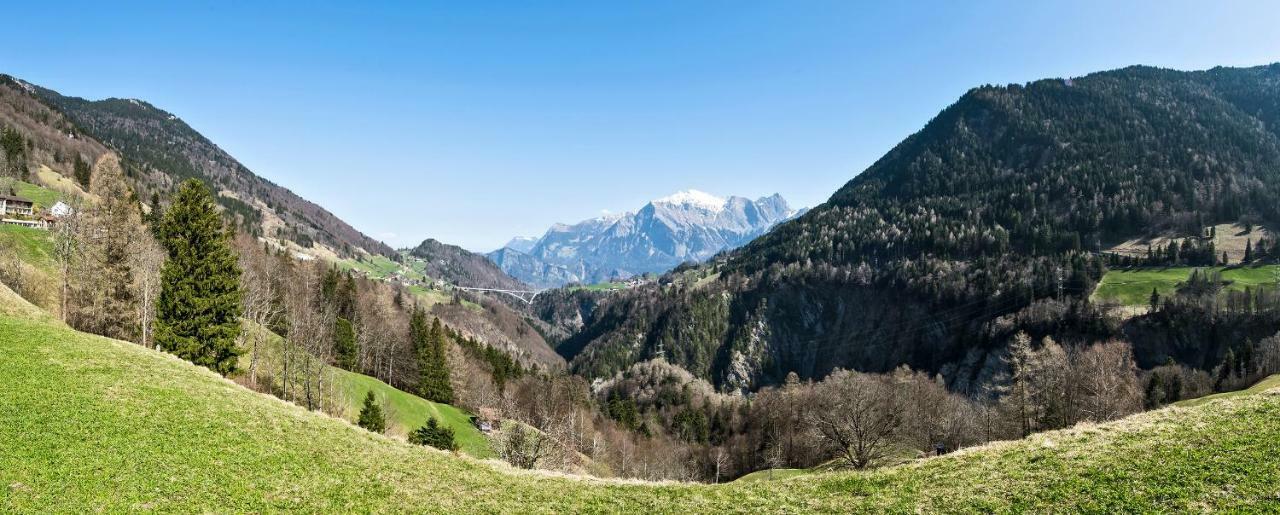Appartementhaus-Quadern Valens ภายนอก รูปภาพ